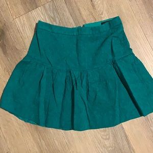 Cute green mini skirt